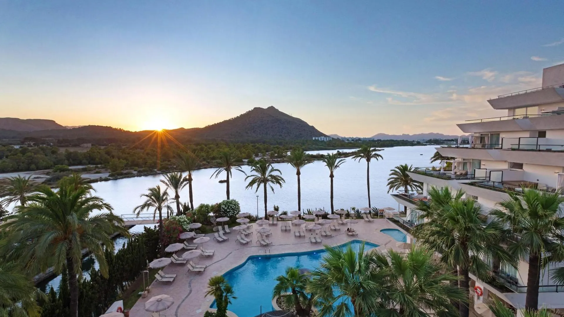 Viva Eden Lago Port de Alcudia  Spain