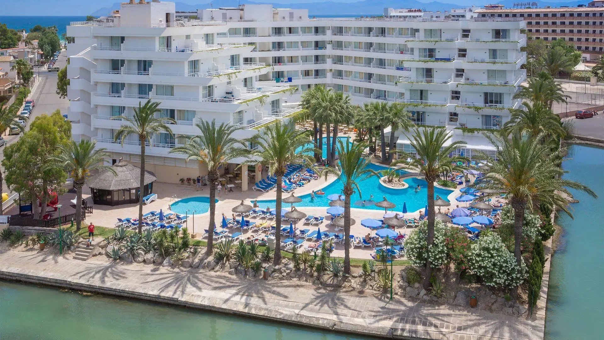 VIVA Eden Lago Puerto de Alcúdia 4*,