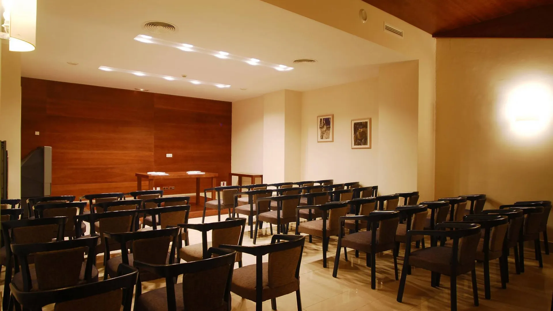 VIVA Eden Lago Puerto de Alcúdia España